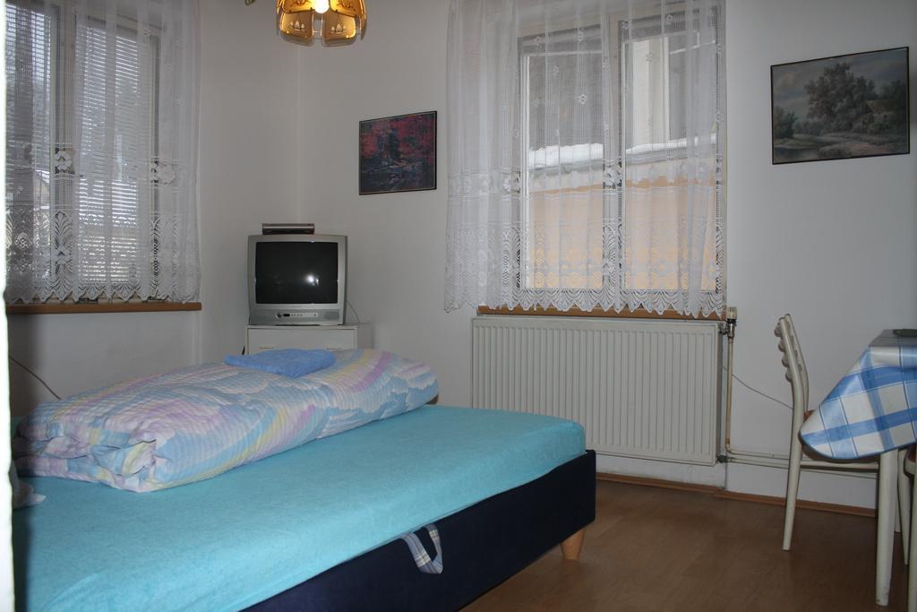 Penzion U Antonickova Pramene Mariánské Lázně Extérieur photo