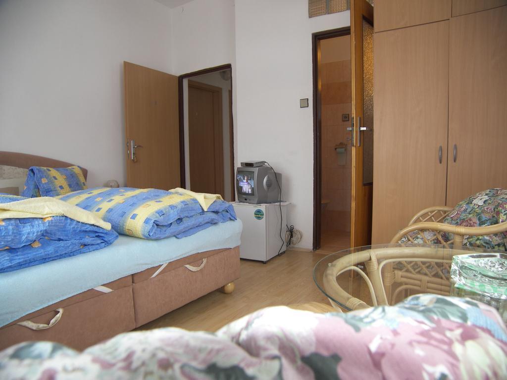 Penzion U Antonickova Pramene Mariánské Lázně Extérieur photo