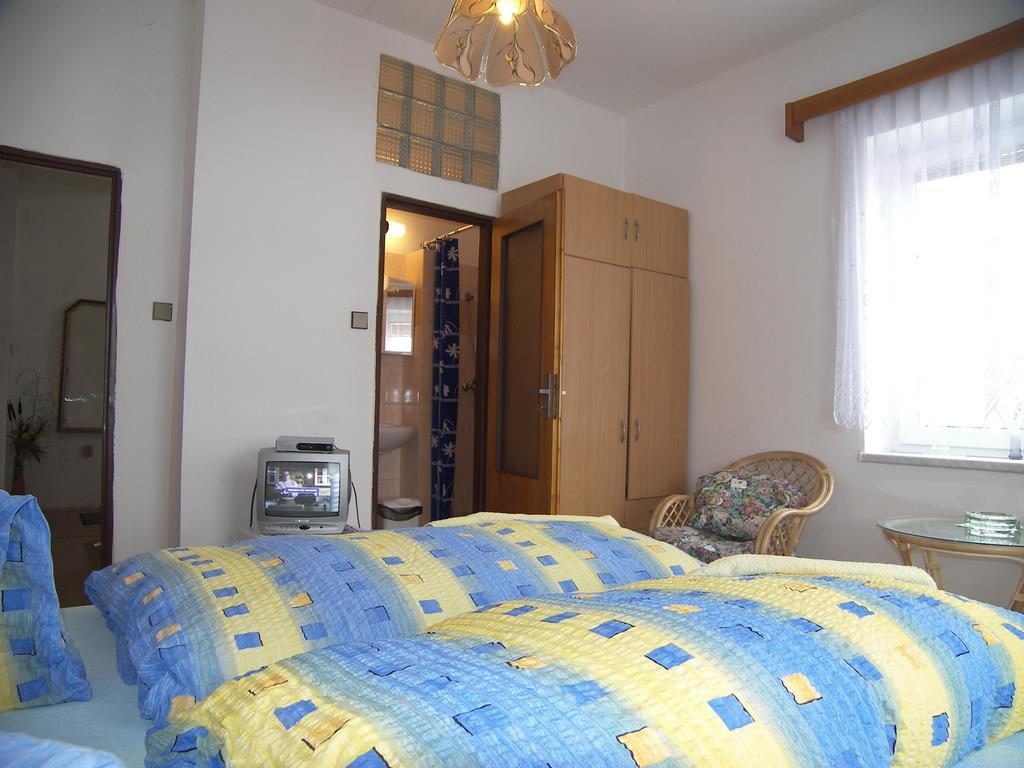 Penzion U Antonickova Pramene Mariánské Lázně Extérieur photo